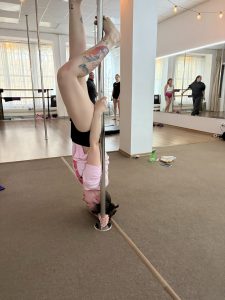 Shorts for pole dancing